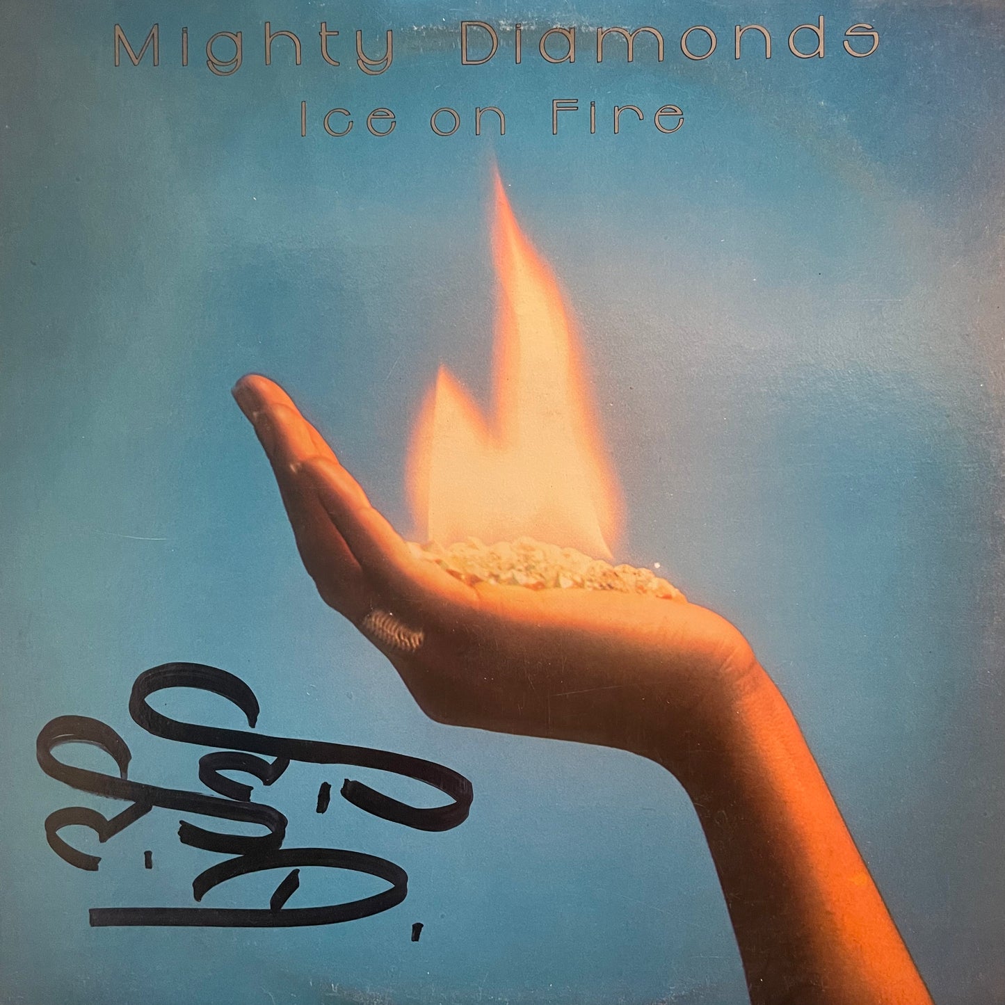 Mighty Diamonds – Ice On Fire